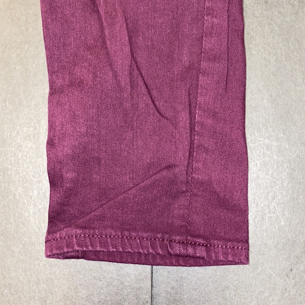AG Adriano Goldschmied Size 28R The Stevie Ankle Slim Straight Leg Burgundy Jean - Picture 15 of 16